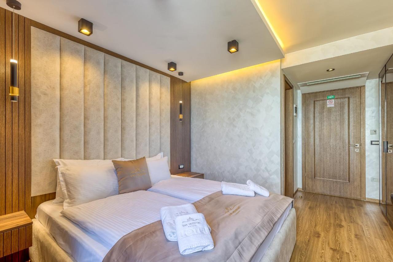 San Valentino Palace Aparthotel Umag Exterior photo
